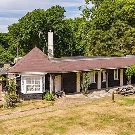 Unique English Heritage Escape In *Bembridge* Iow Villa Exterior photo