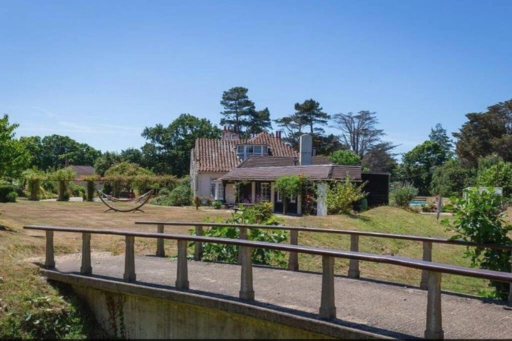 Unique English Heritage Escape In *Bembridge* Iow Villa Exterior photo